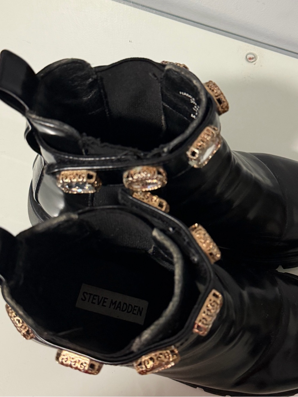 Steve Madden Black Leather Ankle Boots with Crystal Embellished Strap - Picture 6 of 7